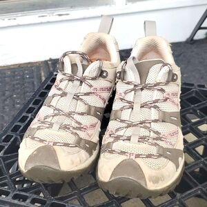 Merrell Continuum Vibram Siren Sport Cream/Pink Women's Hiking - Size 7